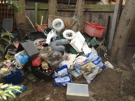 Cost factors of house clearance services